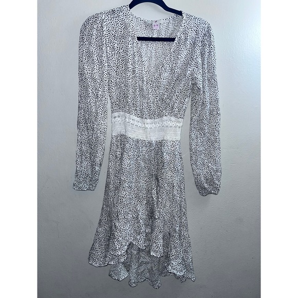 Dresses & Skirts - Spotted Mini Dress Long Sleeve V Neck White Black Party Cocktail Women's